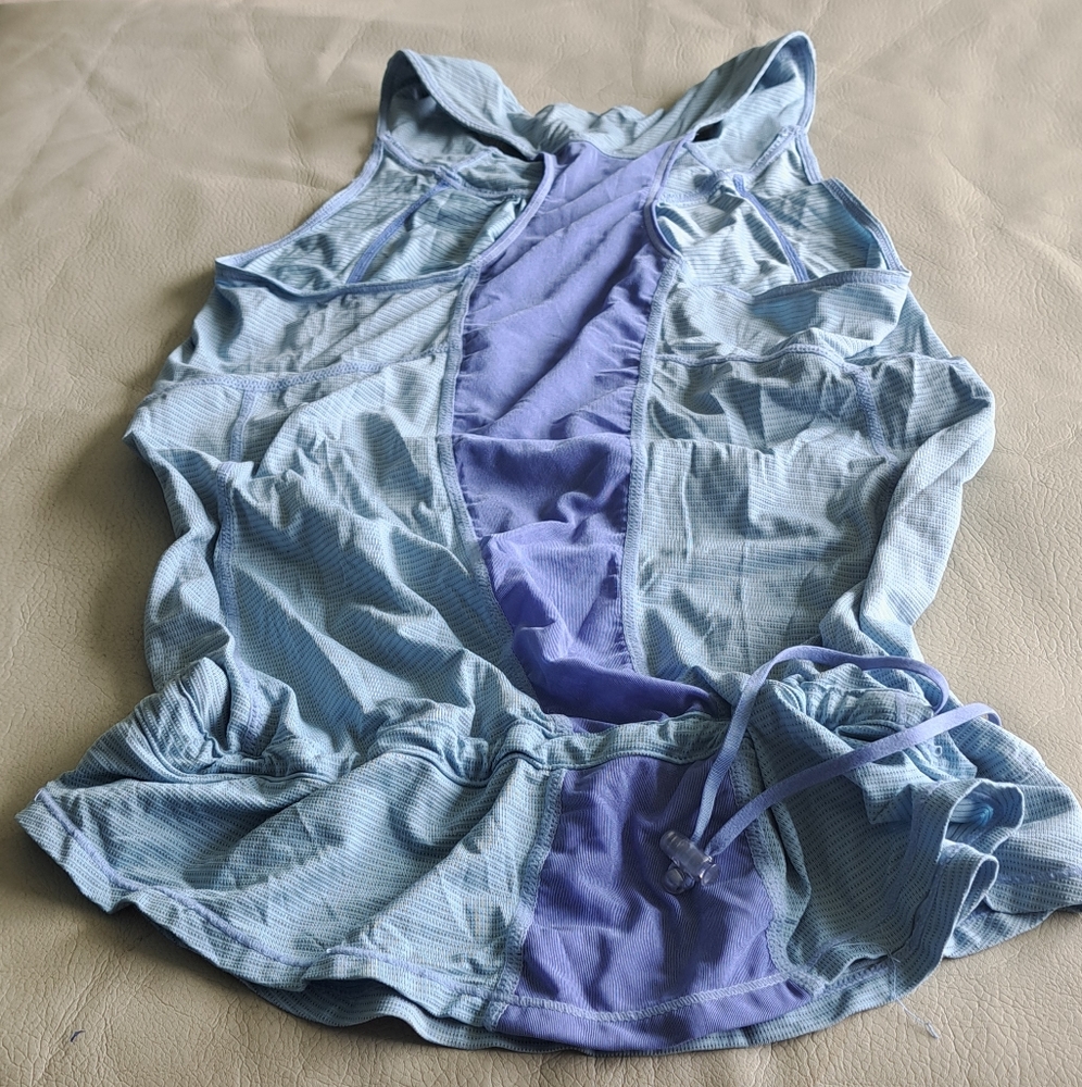 Lululemon Elevate Tank - Picture 4 of 5
